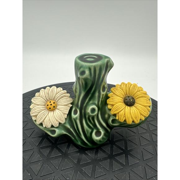 Jayson Inc USA Flowers Salt And Pepper Shakers Tree Stump Holder Daisy Vintage - Picture 1 of 8
